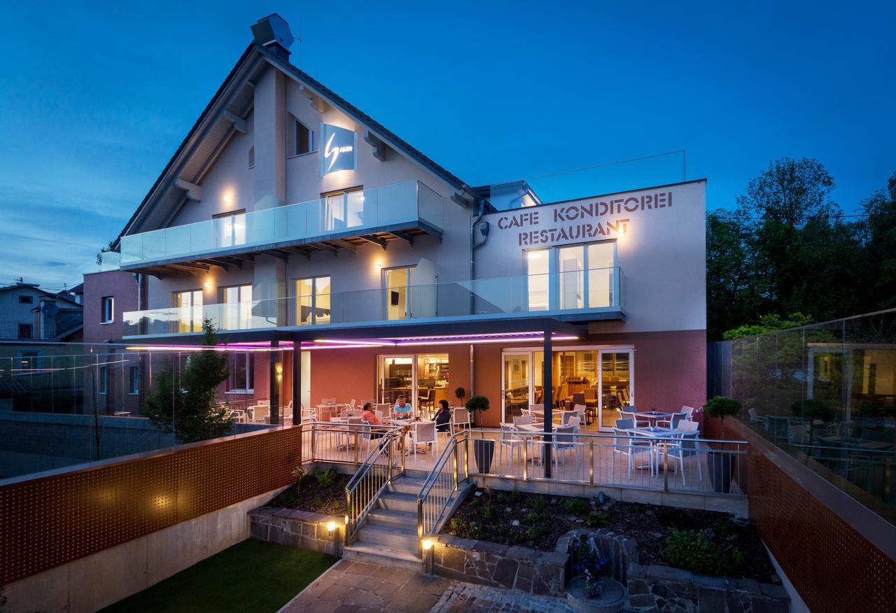 Hotel Restaurant Sailer Seewalchen Exterior photo